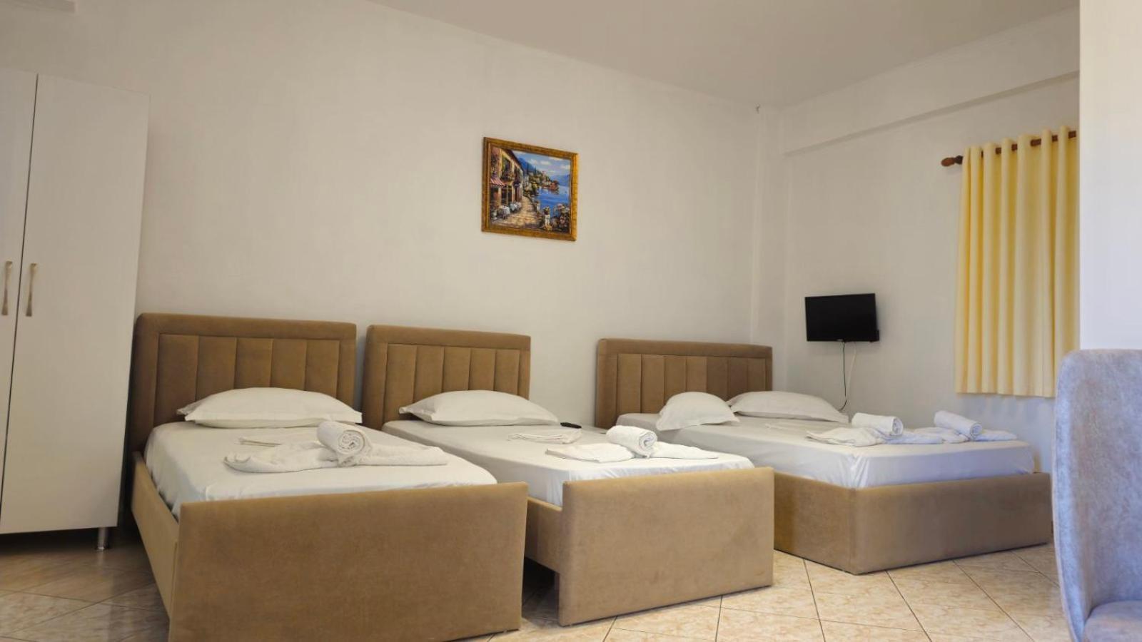 Hotel Arileo Himarë Zimmer foto
