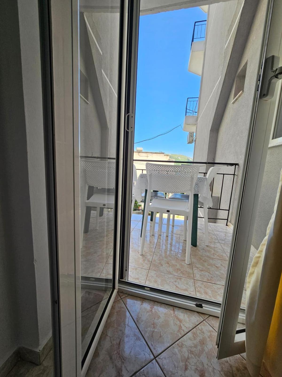 Hotel Arileo Himarë Zimmer foto