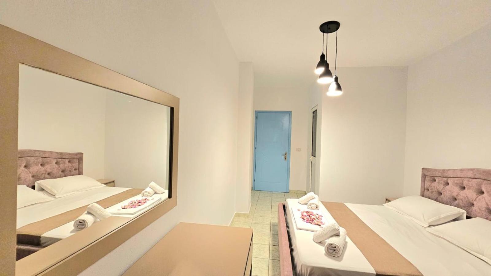 Hotel Arileo Himarë Zimmer foto
